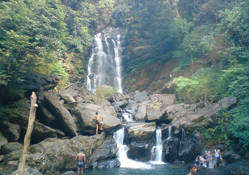 Hanumangundi Falls